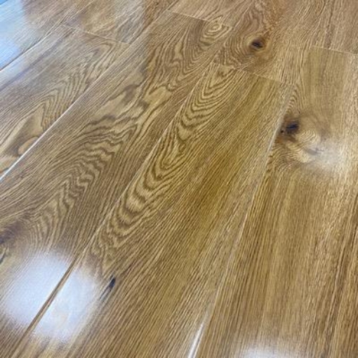 Varnished Oak 8mm 4v High Gloss 2.02m2 laminate